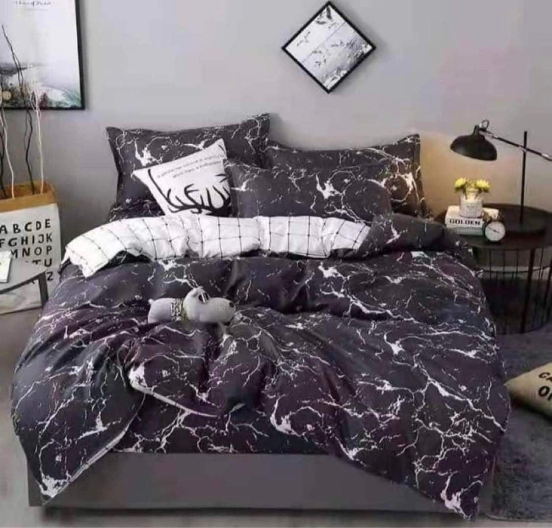 Beddings - Duvet Cover Set - Queen Size - Clearance